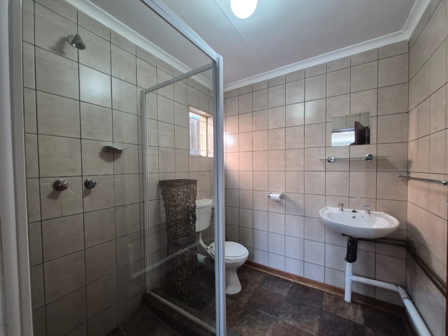 Commercial Property for Sale in Sasolburg Industrial Zone 2 Free State
